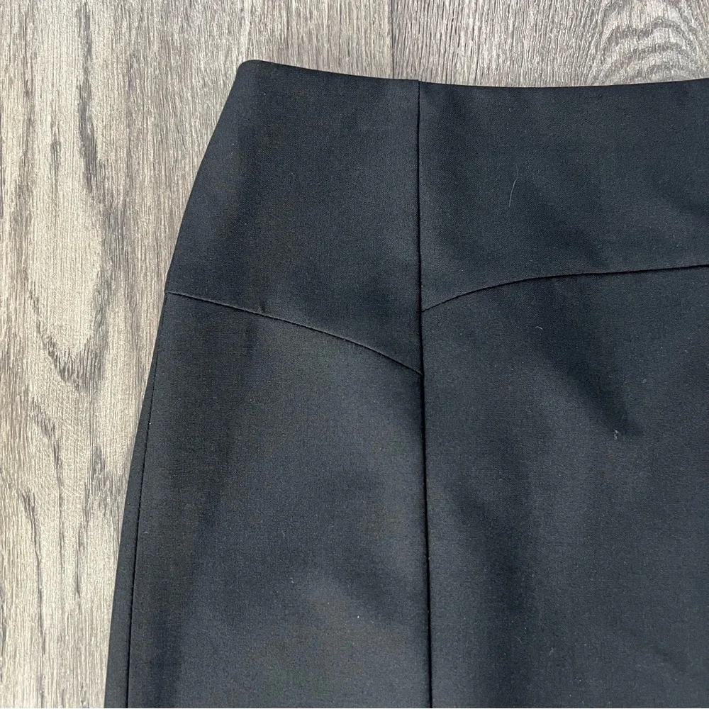 THE LIMITED Black Pencil Skirt Size 4